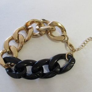 Vintage Chunky Black & Gold Link Bracelet
